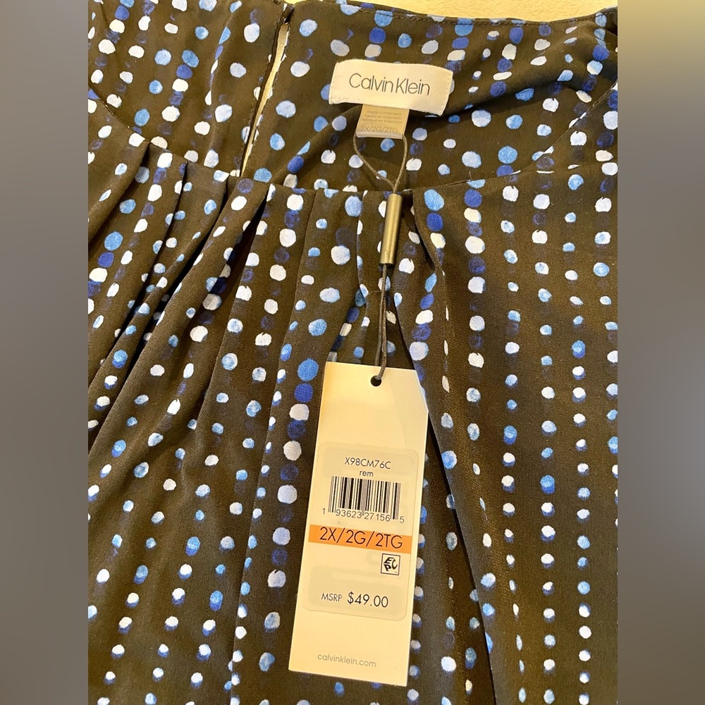 Calvin Klein dressy shell/tank black w/ blue dots size 2X